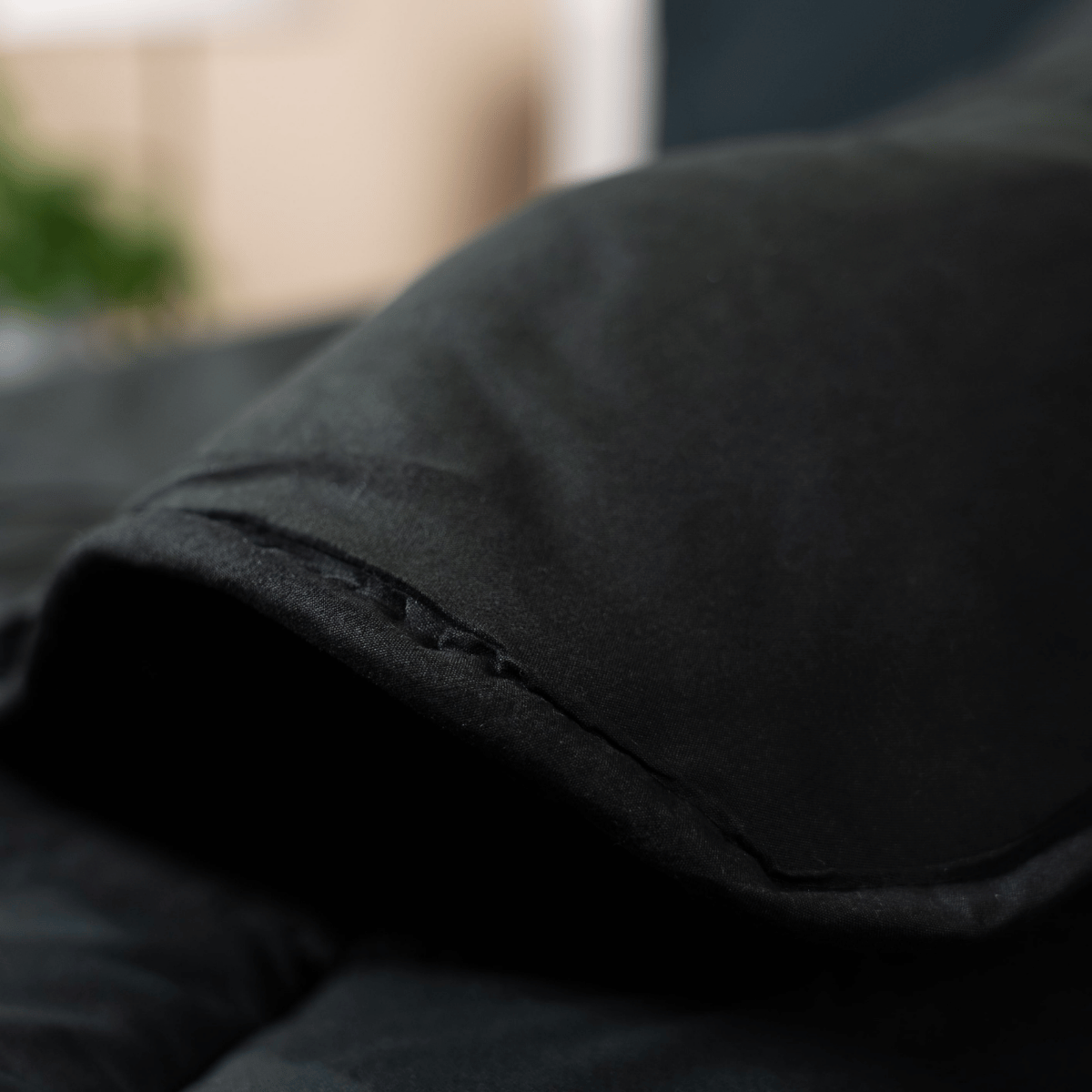 Zelesta Wonderbed - Black