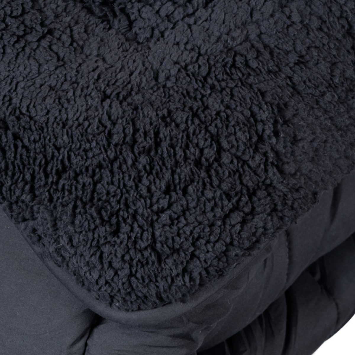 zelesta-Waschbar und Stilvoll - Modernes-Teddybed-in-Anthrazit-ist-waschbar-und-hat-einen-stilvollen-Look