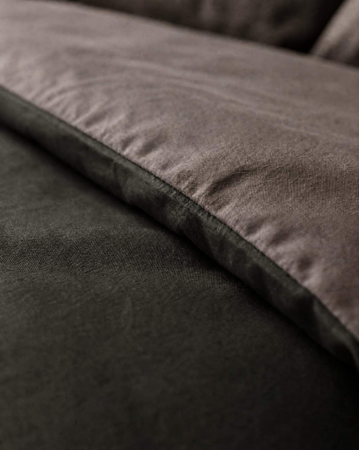 Zelesta Pure Duo No Stitch Baumwolle Bettdecke - Schwarz & Anthrazit