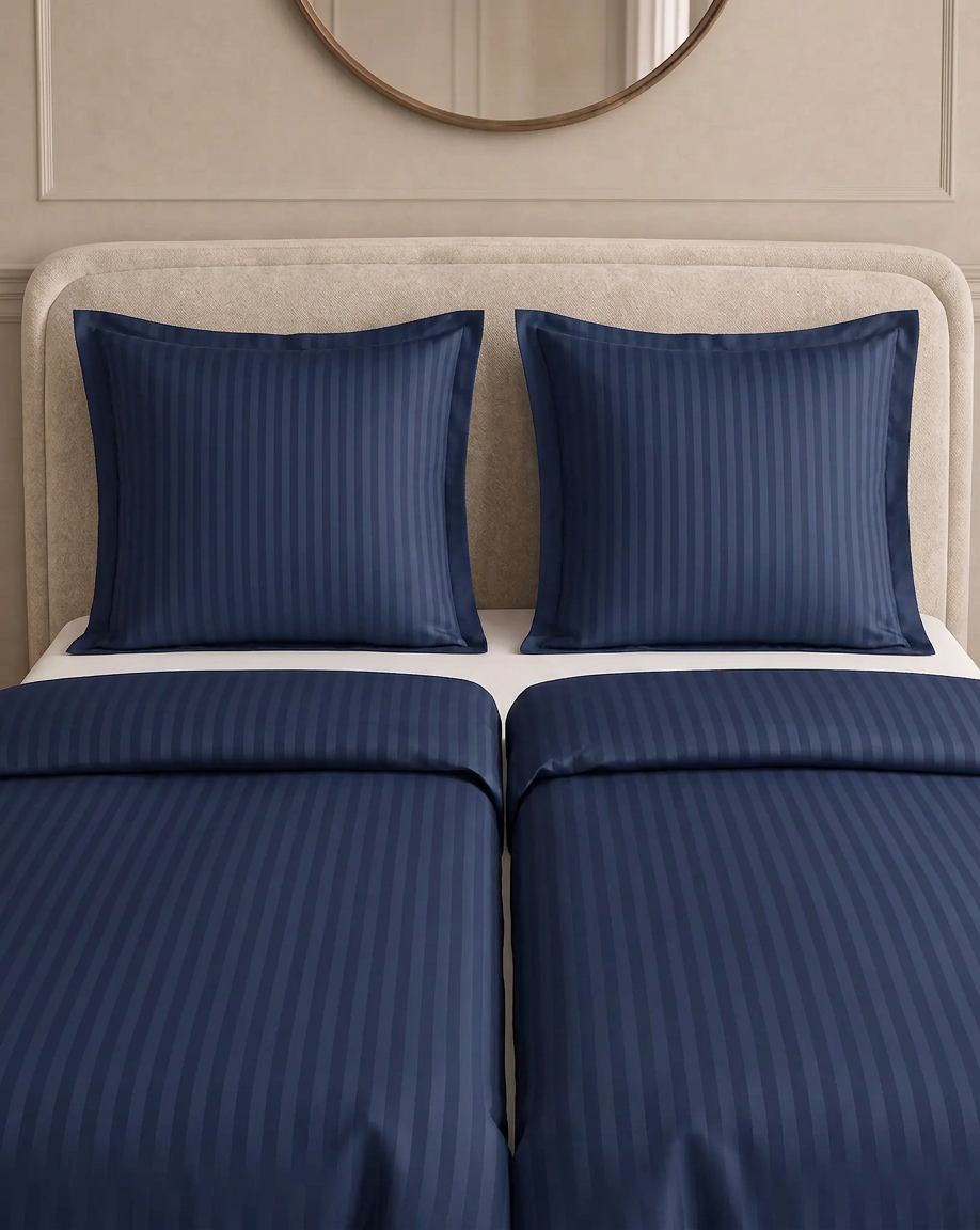 Zelesta Deluxe Hotel Stripe Nahtlose Baumwollsatin Bettdecke - Blau