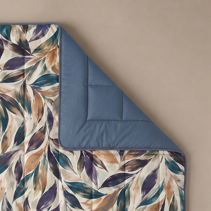 Zelesta Deluxe Design Baumwollsatin Bettdecke - Blue Multicolor Leaves