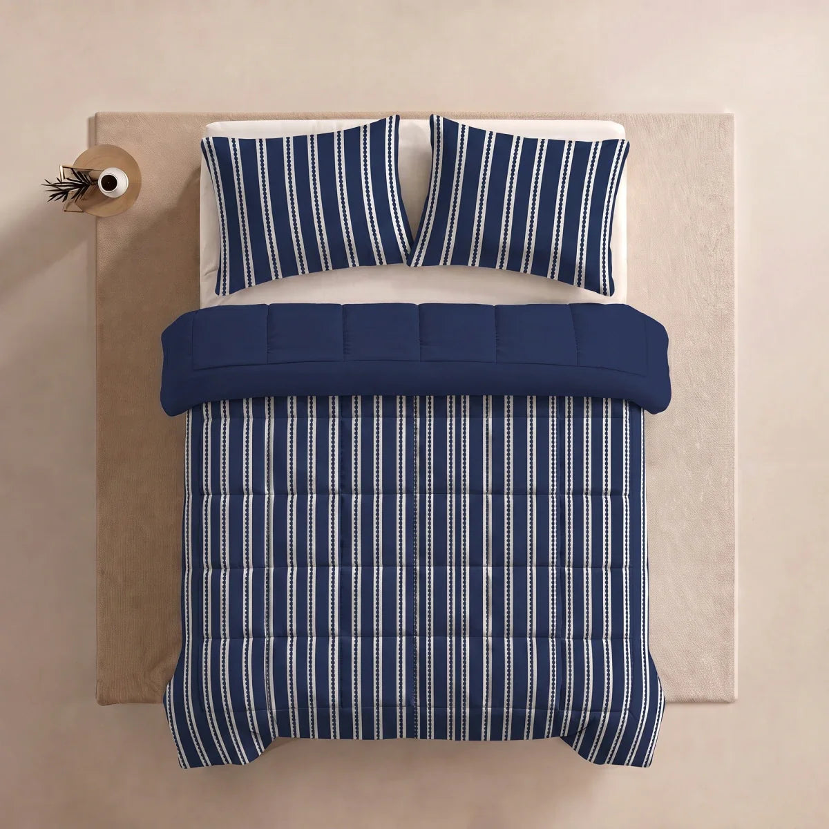 Zelesta Deluxe Design Baumwollsatin Bettdecke - Blue Stripes