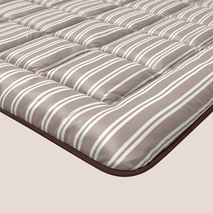 Zelesta Deluxe Design Baumwollsatin Bettdecke - Taupe Stripes