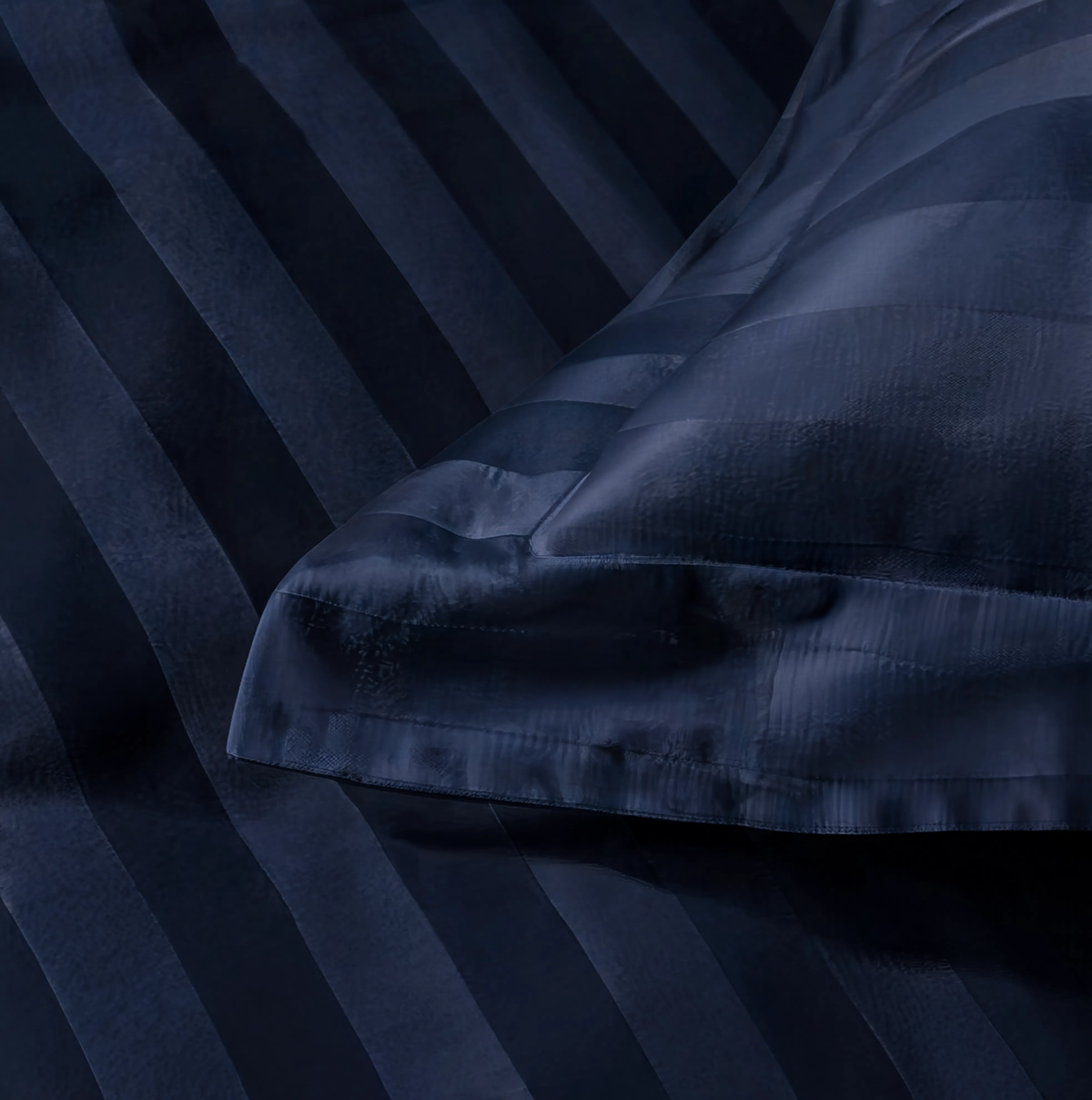 Zelesta Deluxe Hotel Stripe Baumwollsatin Bettdecke - Blau