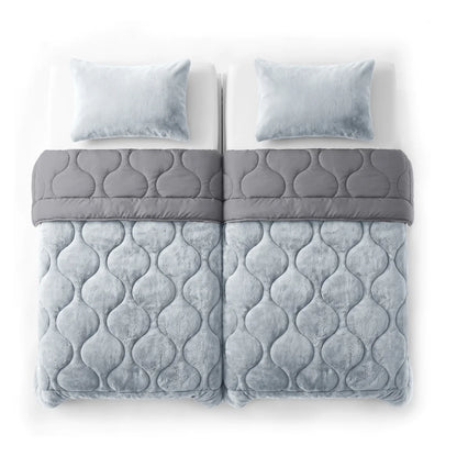 Zelesta Special Teddy Faux Fur Bettdecke - Heidelbeerblau