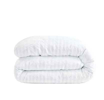 Zelesta Deluxe Hotel Stripe Baumwollsatin Bettdecke - Weiß