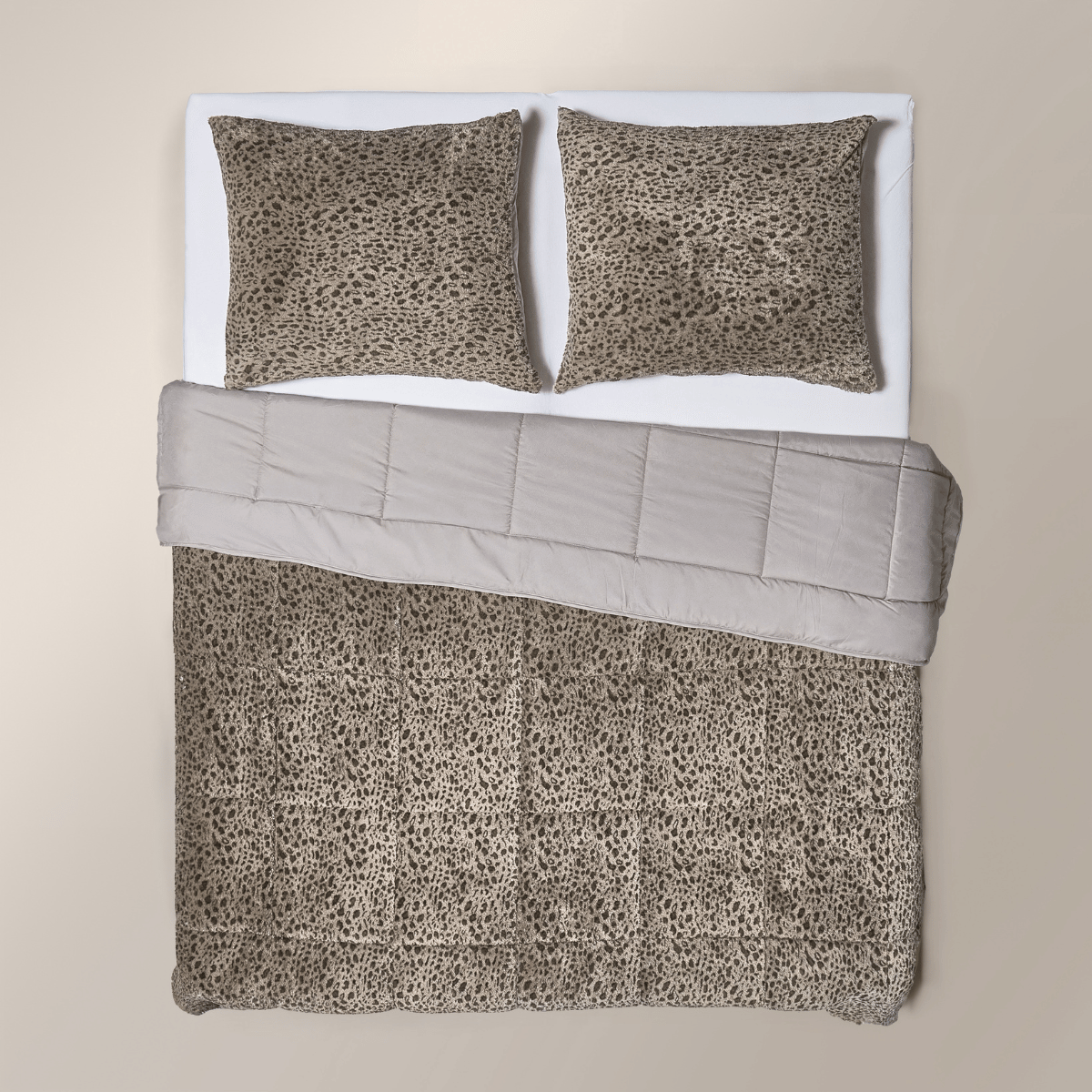 Zelesta-Teddybed-Panther-Taupe-warm